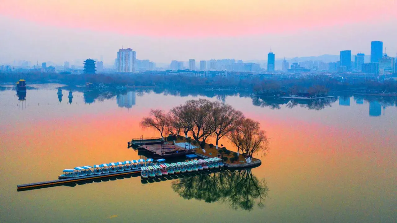 大明湖 参考图 2